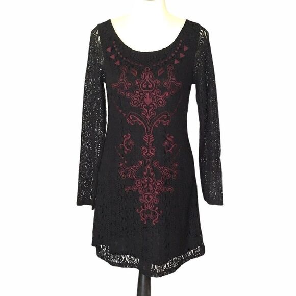 Gentle Fawn Paris Crocheted Dress Size S - Picture 4 of 8